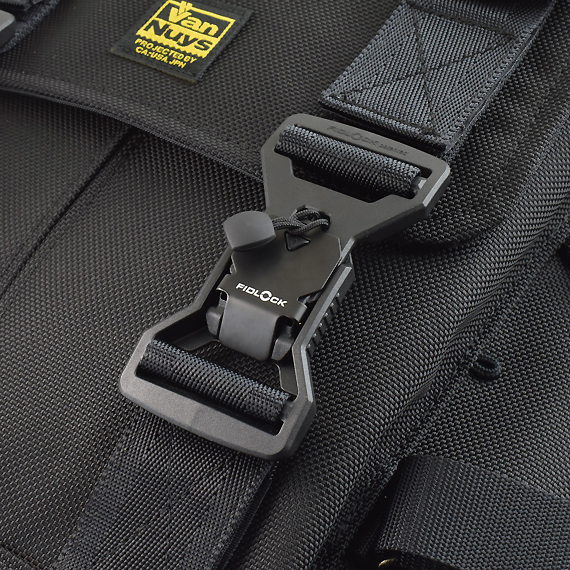 D294：ちょっとミリタリーな感じのバッグシリーズ Type-A／ロールフラップバックパック 商品イメージ