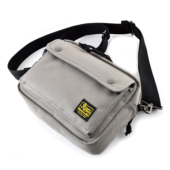 E595-EC-LIGY:Street Sling Bag/Flap Type-B(斜め掛けにしても外しやすい バックル付き 2WAYショルダーベルト付属) 商品イメージ