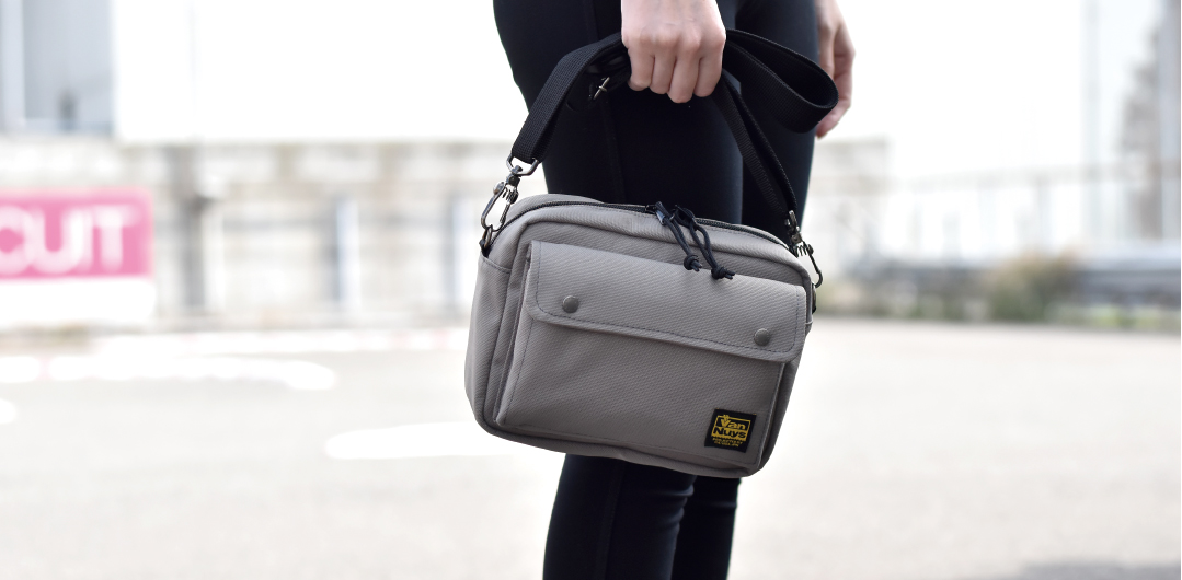 E595-EC-LIGY:Street Sling Bag/Flap Type-B(斜め掛けにしても外しやすい バックル付き 2WAYショルダーベルト付属) 商品イメージ