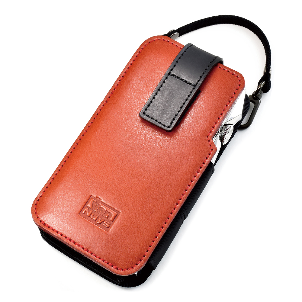 Astell&Kern A&ultima SP4000用
完全無欠の縦型キャリングケース
＜プレミアムモデル＞
（ビンテージレッド）
価格：OPEN PRICE

日本国内価格：¥19,800
日本国内販売価格（税込）：¥21,780
＜重要／Important＞日本国内以外の店頭及びWEBでの販売価格は、販売国個別の税や輸出入諸費用などが発生するため、各国の法に基づく規定や為替変動などの諸事情を考慮し、取り扱い国の販売代理店や小売店が適切に決定します。