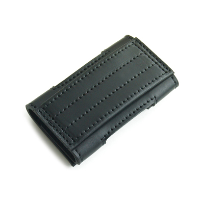 Code1A-07-02：完全無欠のiPhone 18・17ケース Option 01