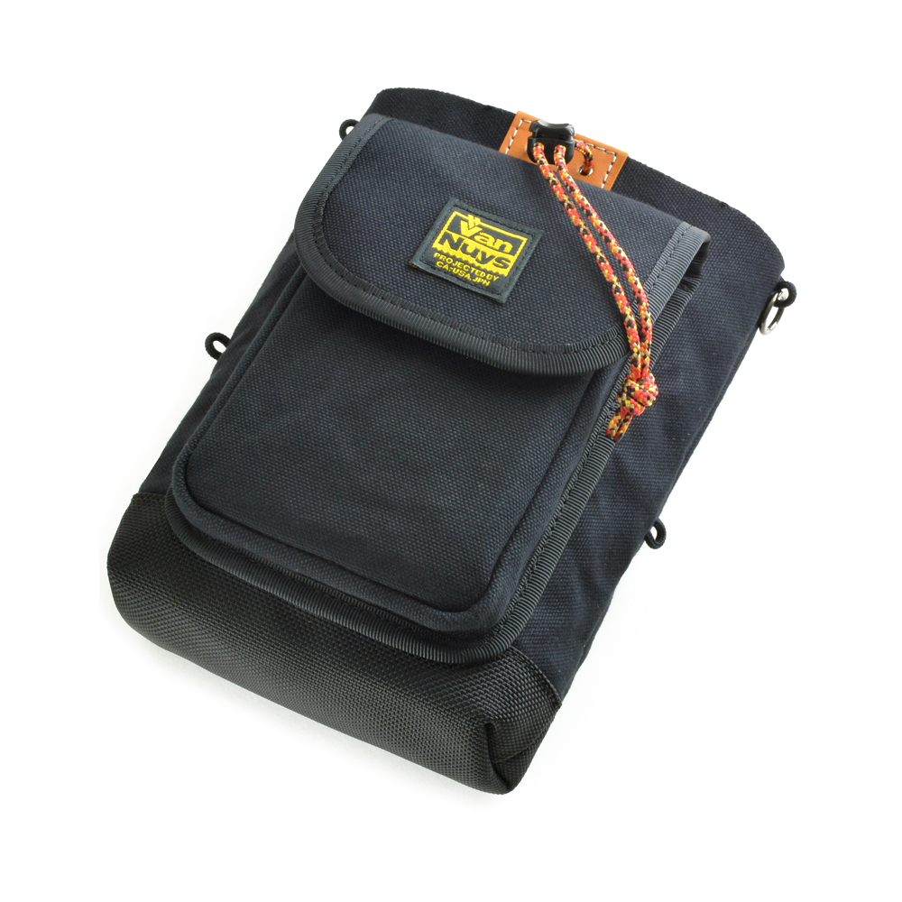 D761：セミフラップフロントポケット付き ウエストオープンツールバッグ Color Variations 01