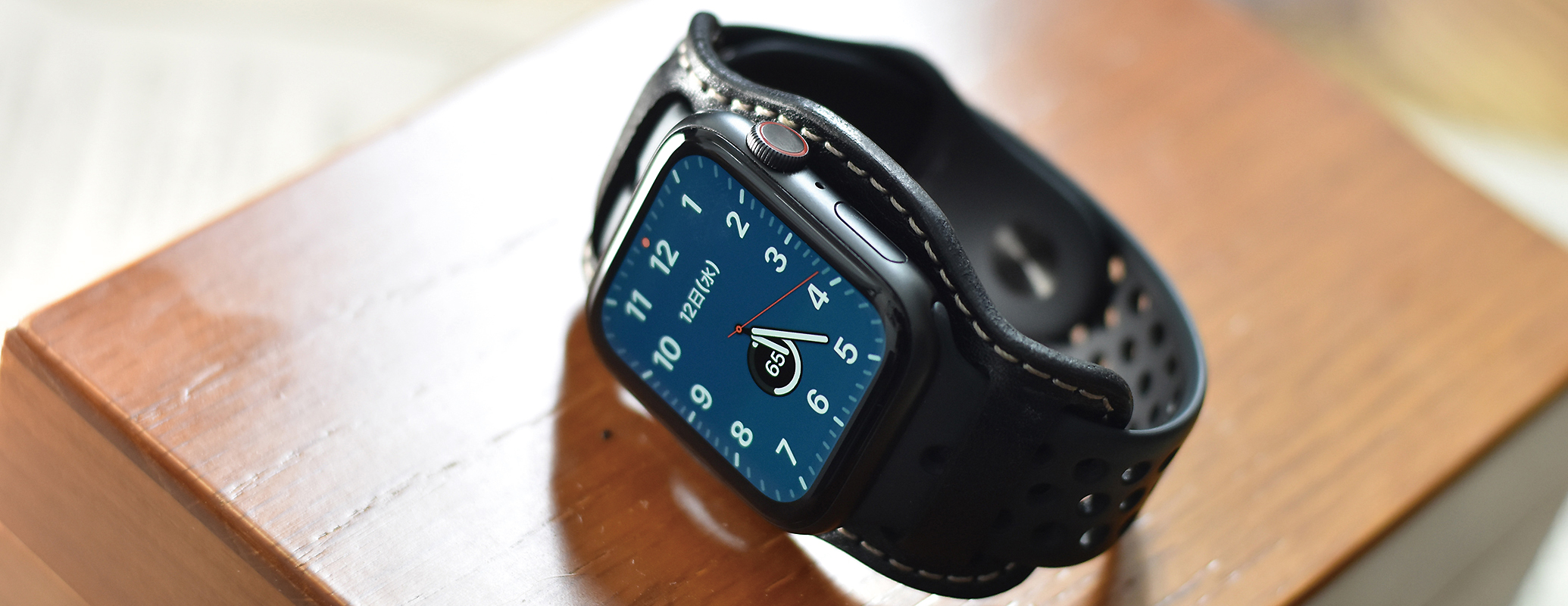 E187,E188：Apple Watch用レザーベース